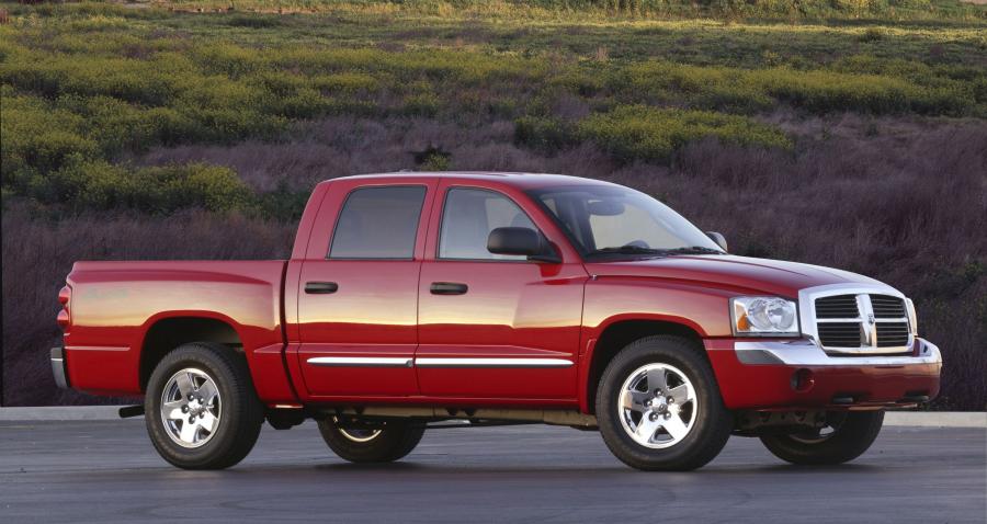  Dodge Dakota 2005 года  (фото 2 из 43)